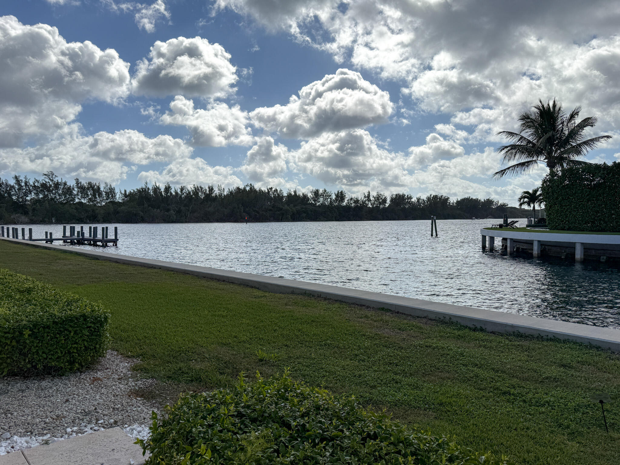 ROGERS HOUSE CONDO - Residential Lease