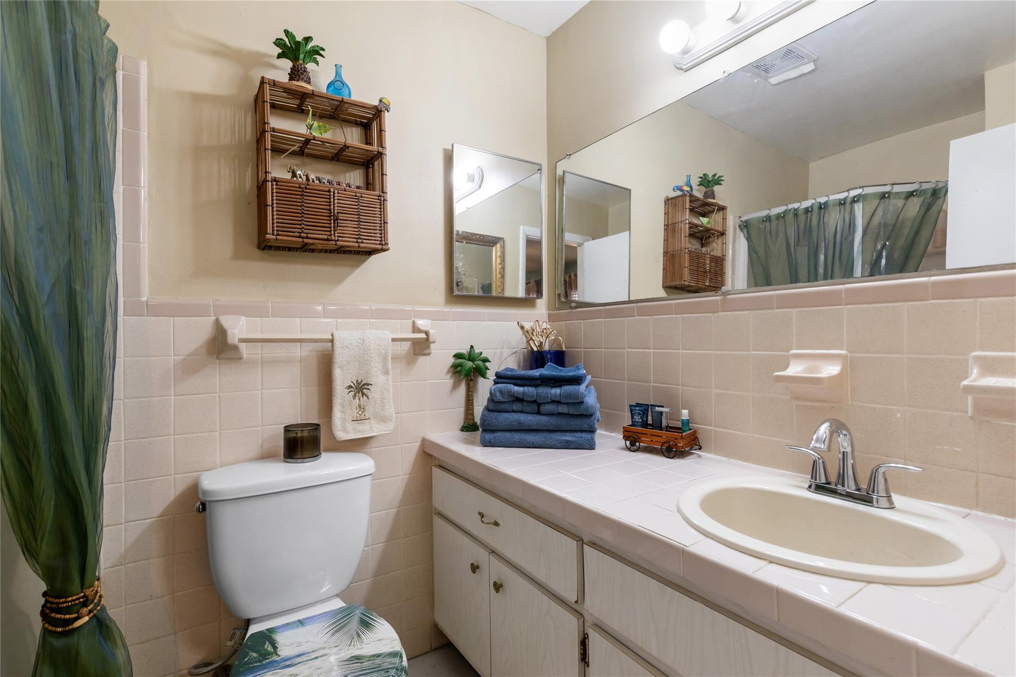 Marilynn Gardens 48-50 B - Residential Income