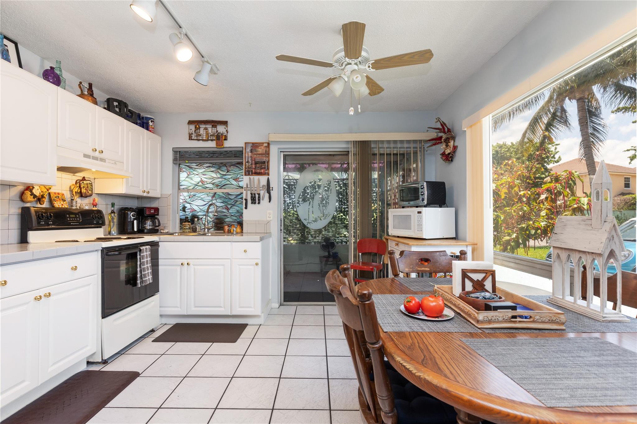 Marilynn Gardens 48-50 B - Residential Income