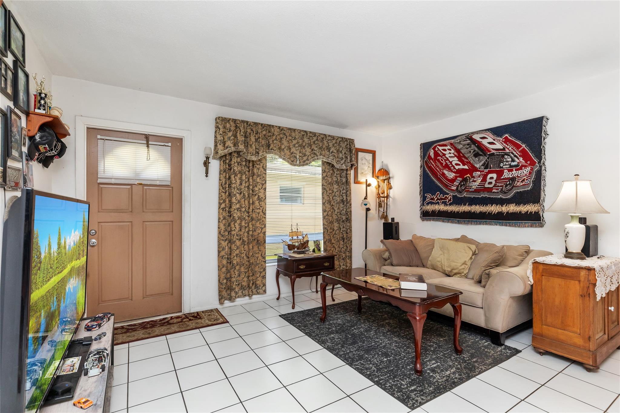 Marilynn Gardens 48-50 B - Residential Income