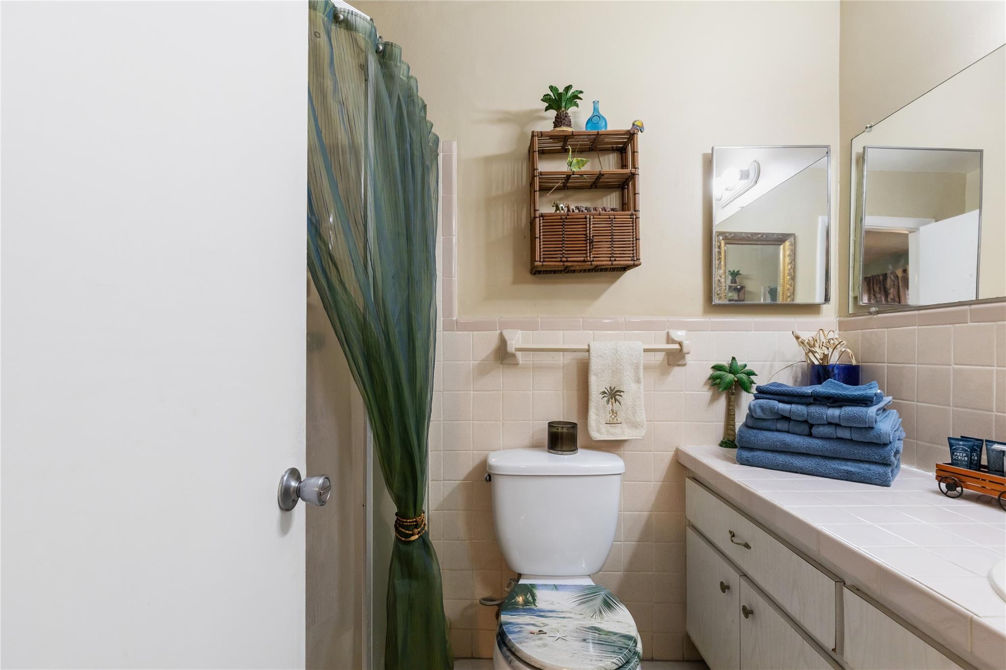 Marilynn Gardens 48-50 B - Residential Income