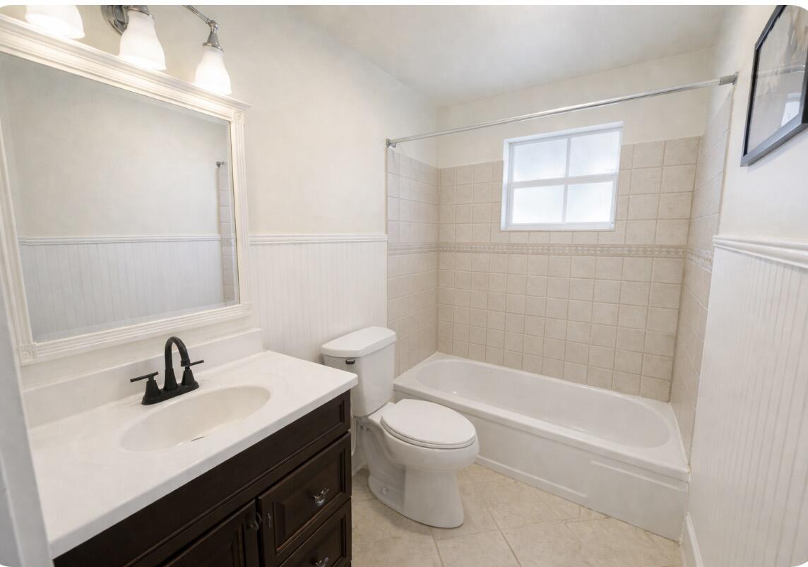 LYNNWOOD HOMESITES - Residential