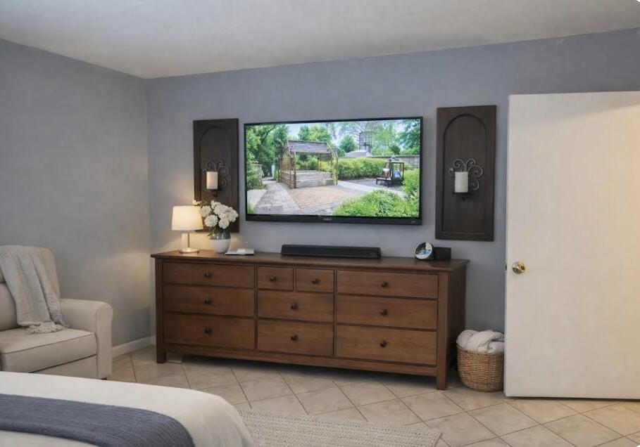 LYNNWOOD HOMESITES - Residential