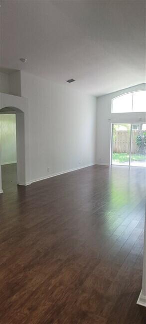 BRIGER PARS B, E AND F - Residential