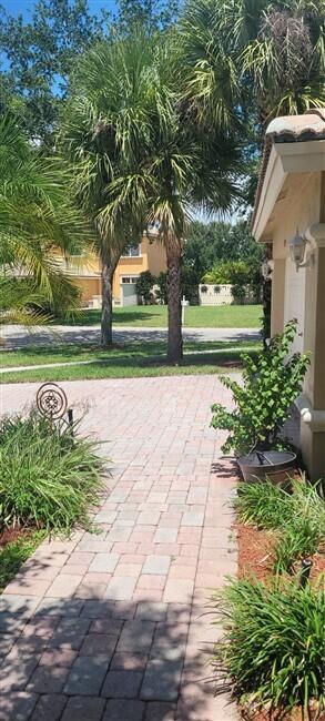 BRIGER PARS B, E AND F - Residential