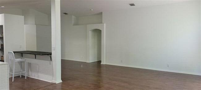 BRIGER PARS B, E AND F - Residential