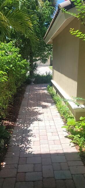 BRIGER PARS B, E AND F - Residential