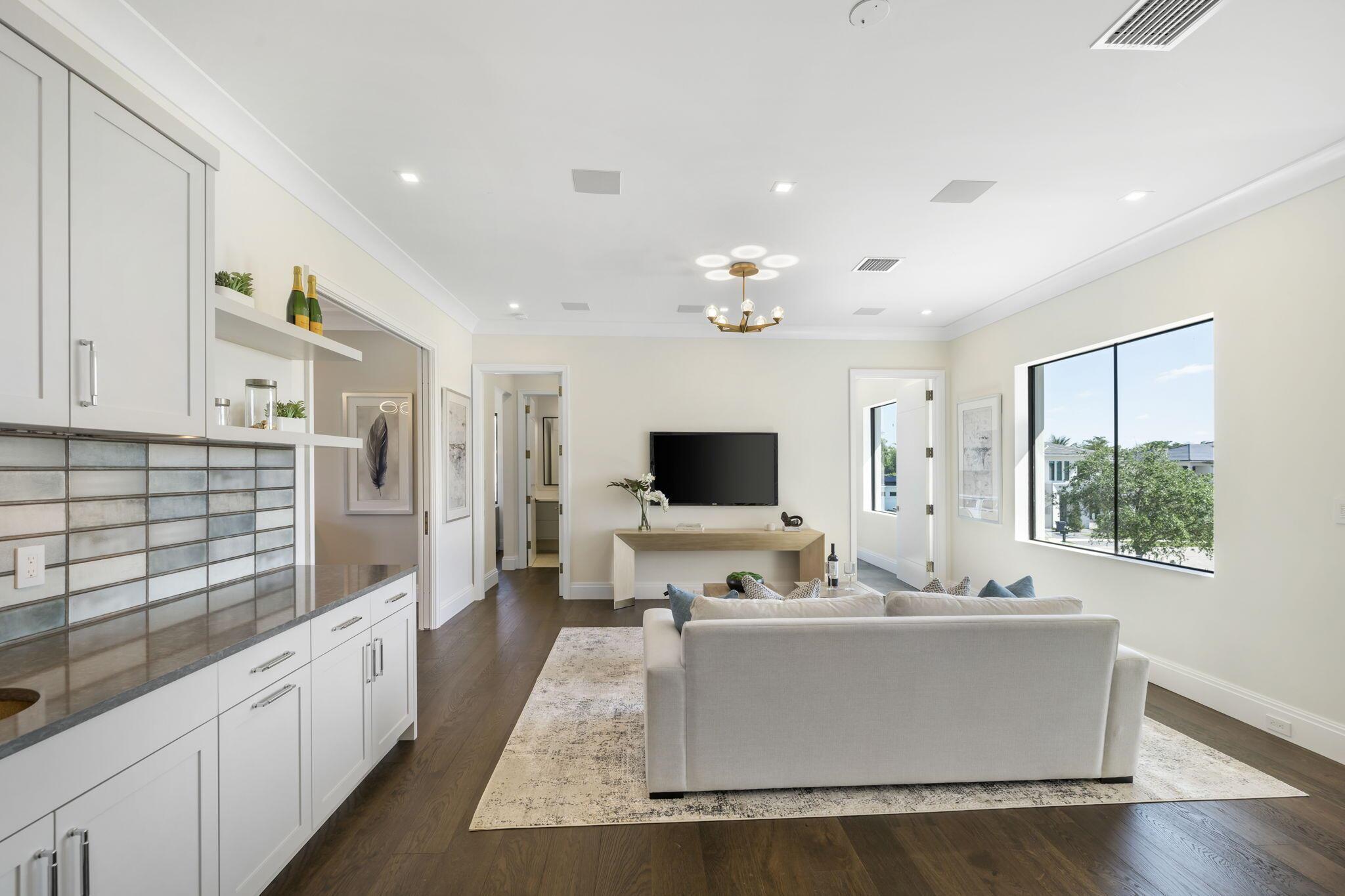 BLUE CYPRESS REPL AT PALM - Residential Lease