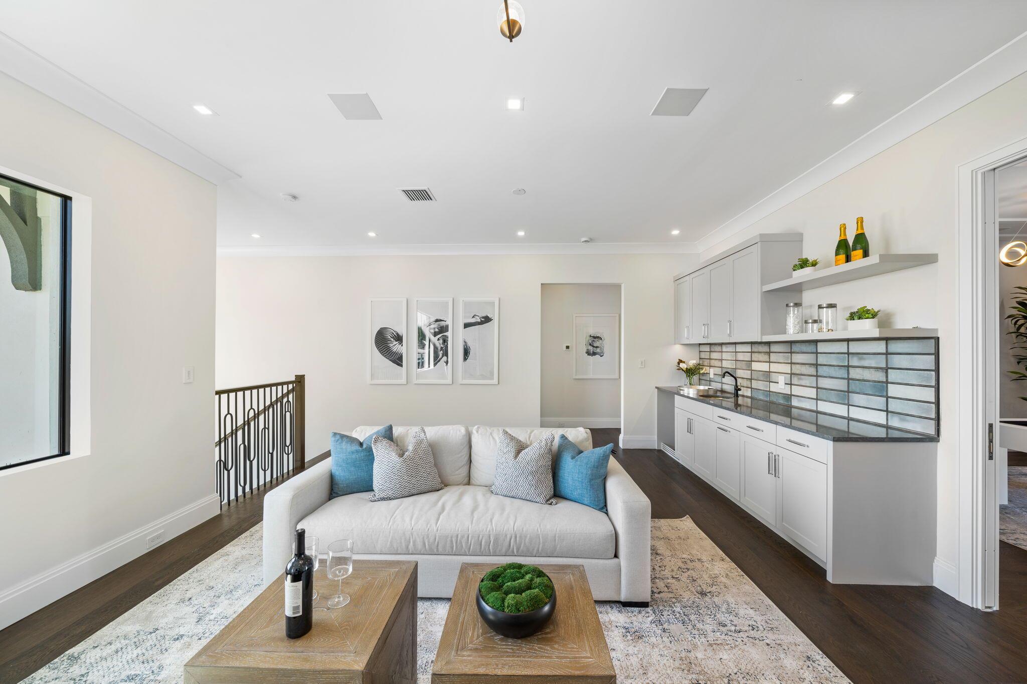 BLUE CYPRESS REPL AT PALM - Residential Lease