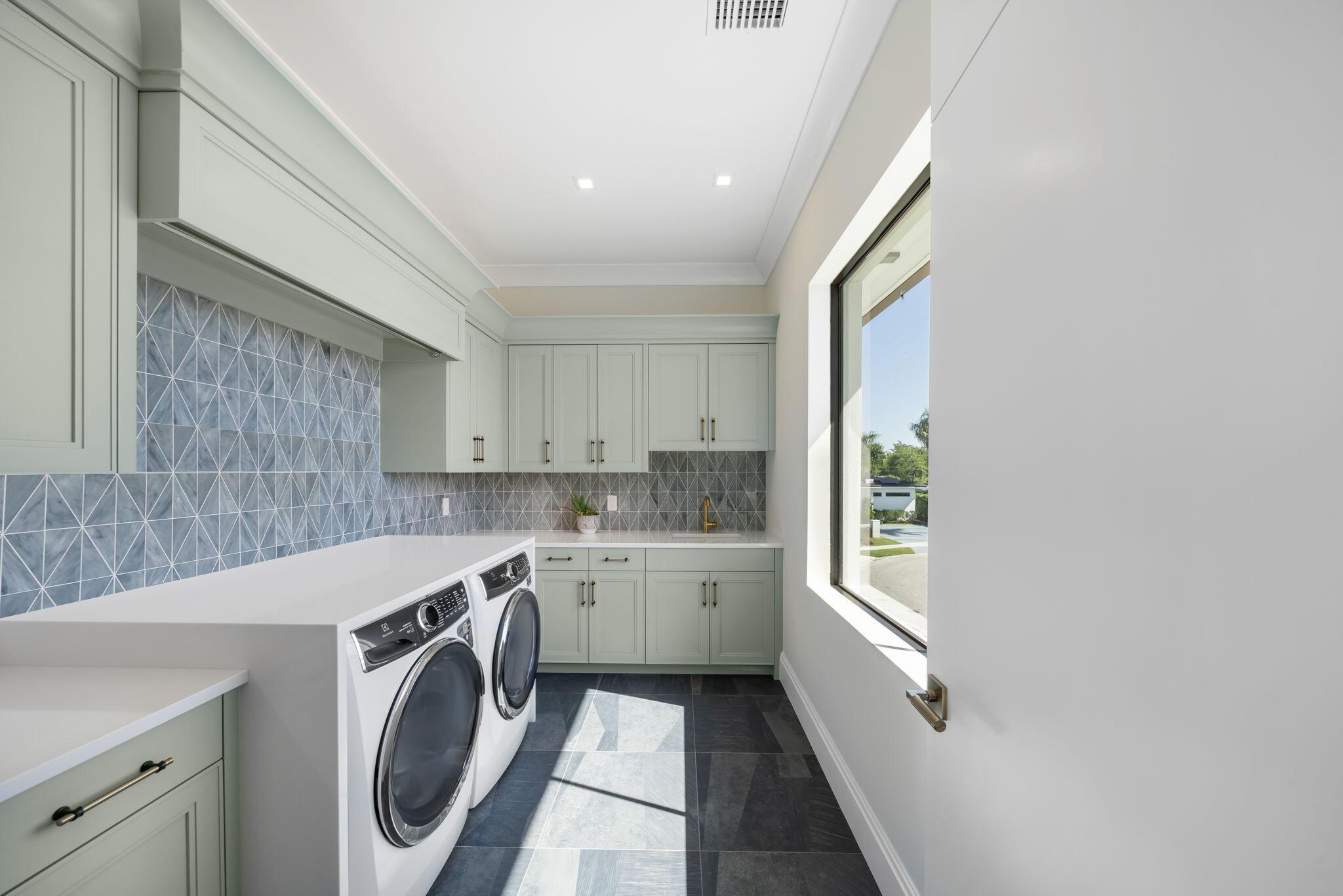 BLUE CYPRESS REPL AT PALM - Residential Lease