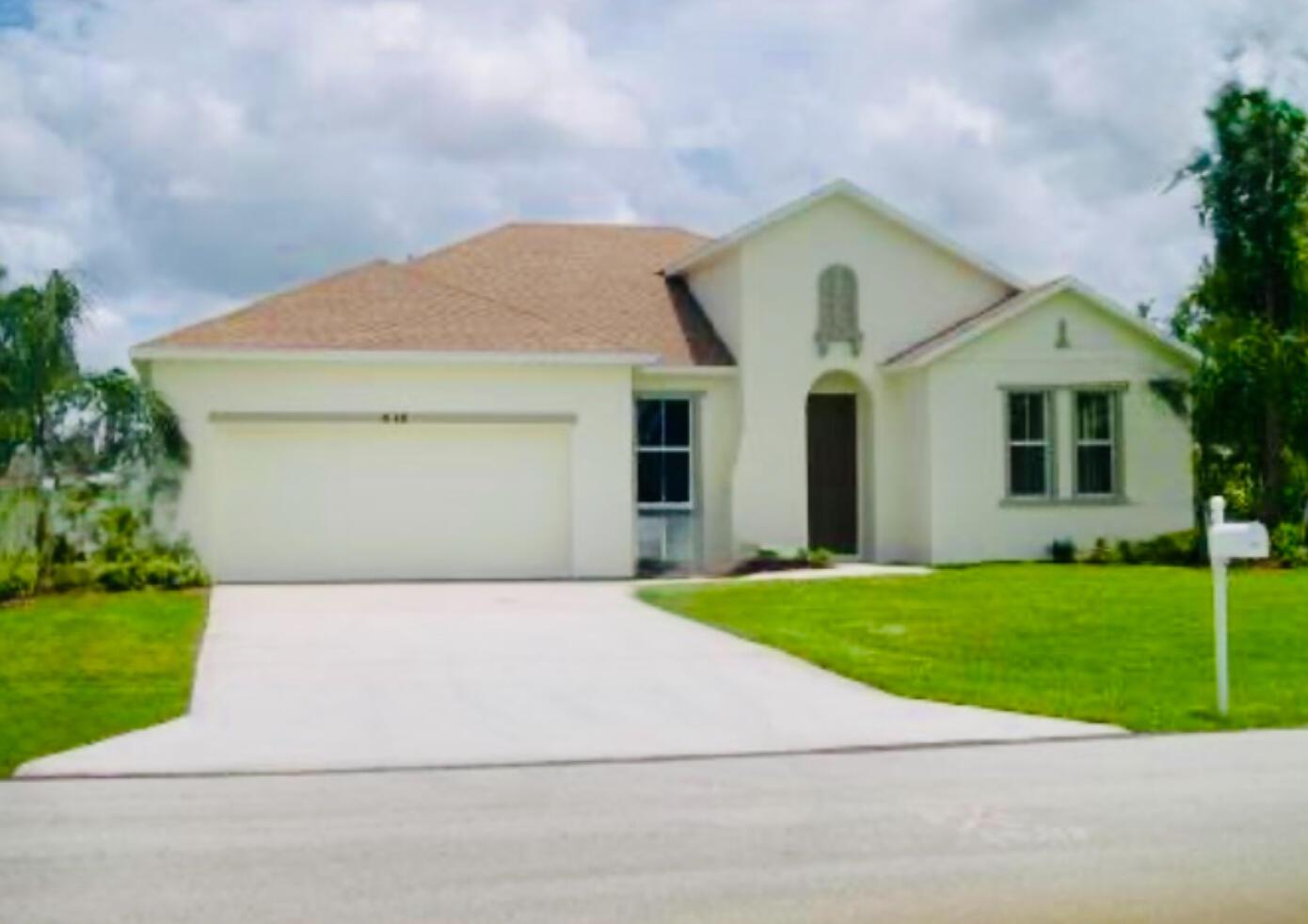COME SEE THIS BEAUTIFUL MOVE IN READY 3 BEDROOM 2 BATH 2 CAR GARAGE HOME. FRESHLY PAINTED, CLEAN CARPET. DINING ROOM, FAMILY ROOM, LIVING ROOM, BUILT IN ENTERTAINMENT UNIT, LARGE MASTER SUITE, HIS AND HER SINKS.