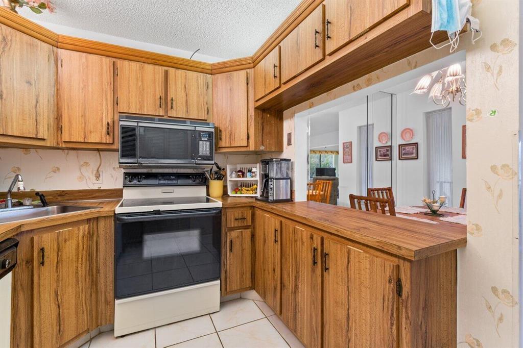 PINE RIDGE NORTH I CONDO - Residential