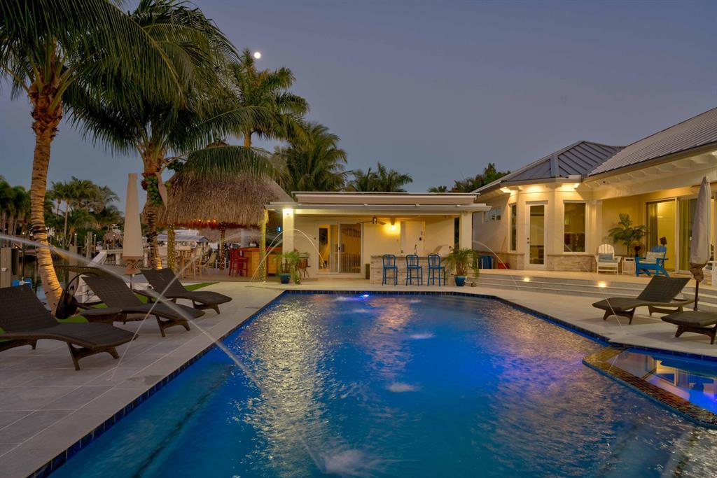 EDGEWATER PARK - Residential