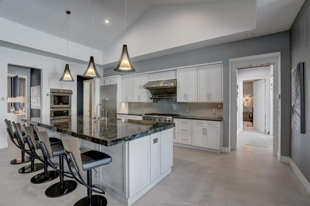 EDGEWATER PARK - Residential