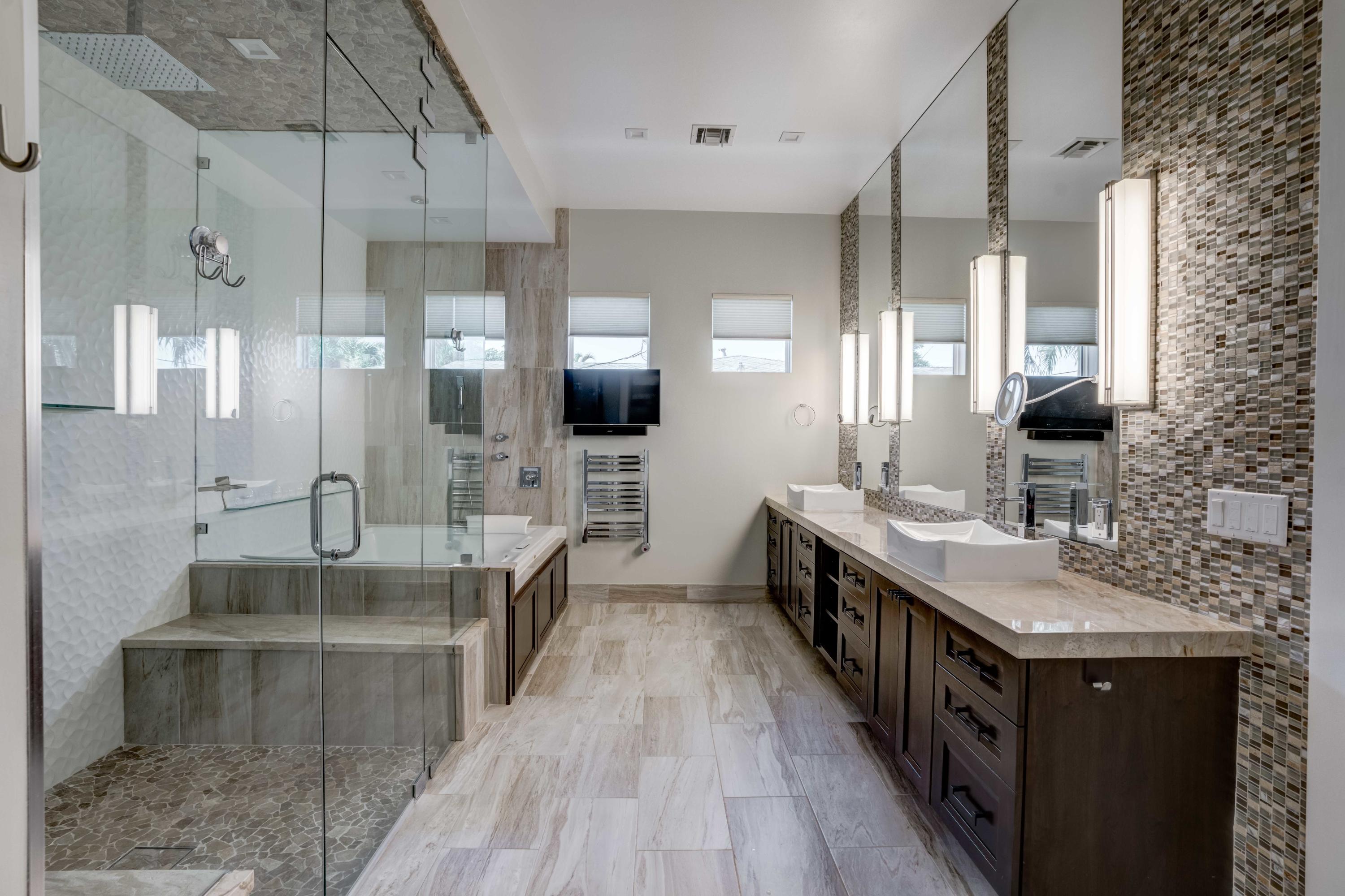 EDGEWATER PARK - Residential