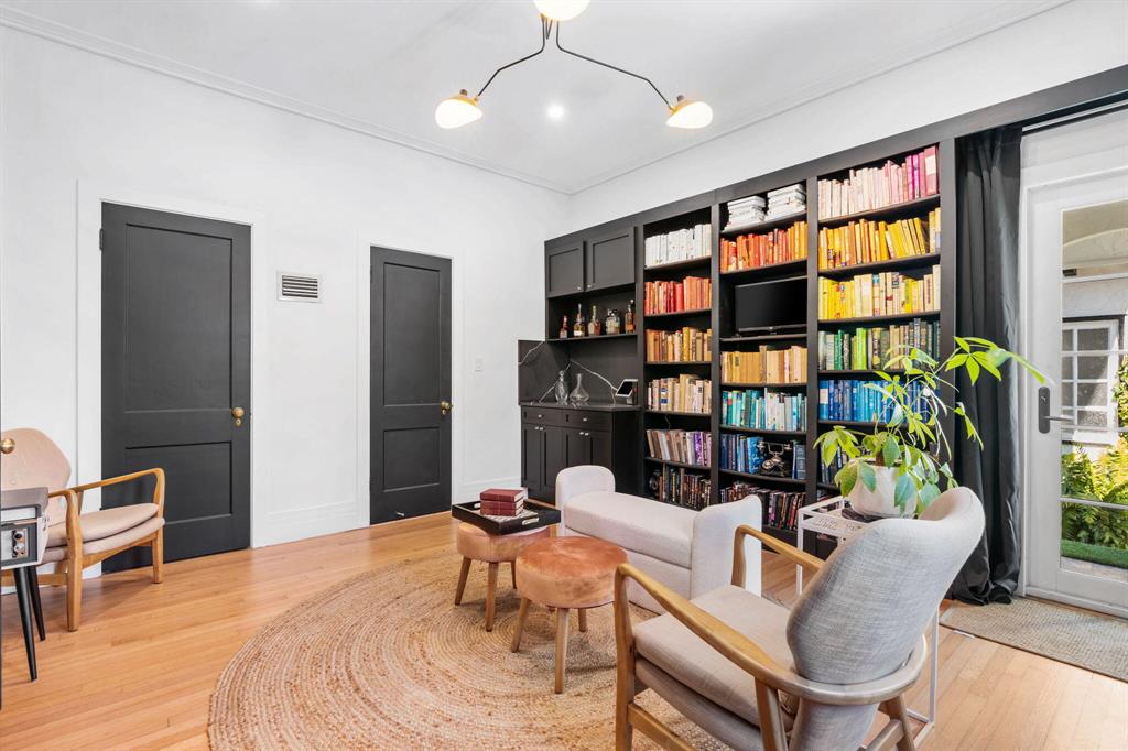 BRELSFORD PARK - Residential