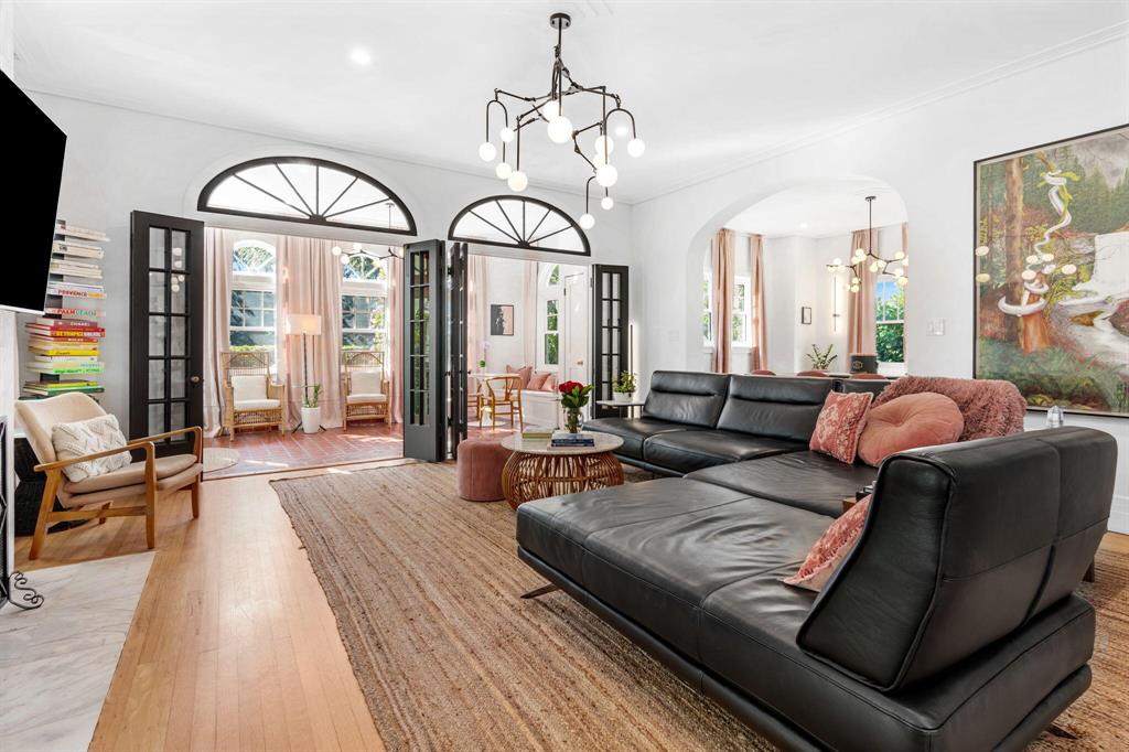 BRELSFORD PARK - Residential