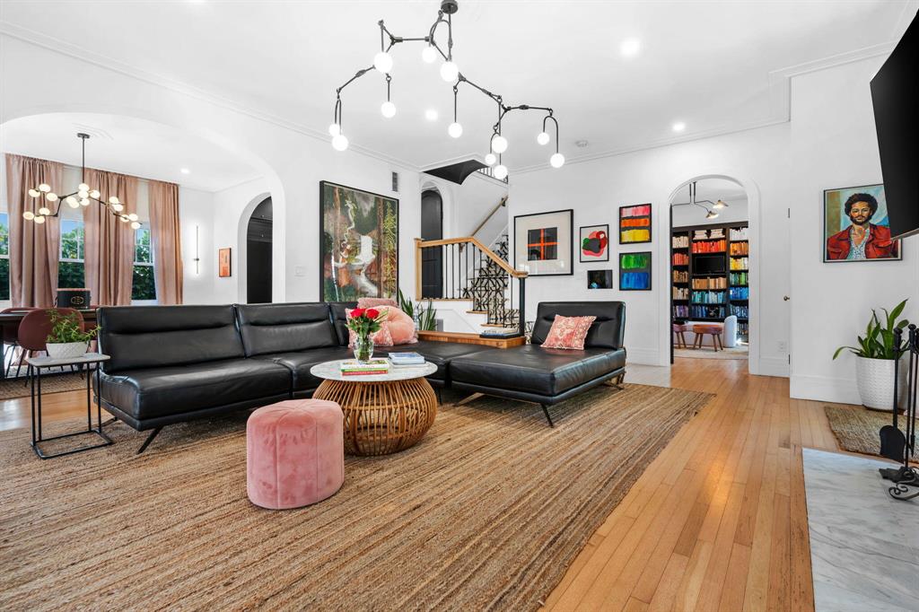 BRELSFORD PARK - Residential