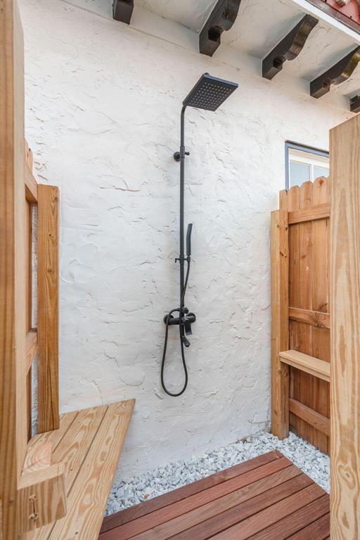 BRELSFORD PARK - Residential