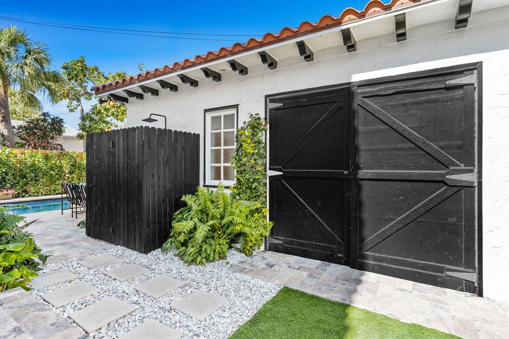 BRELSFORD PARK - Residential