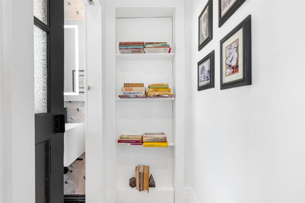 BRELSFORD PARK - Residential