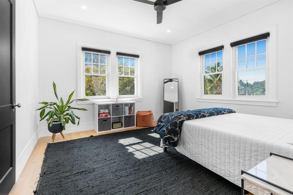 BRELSFORD PARK - Residential