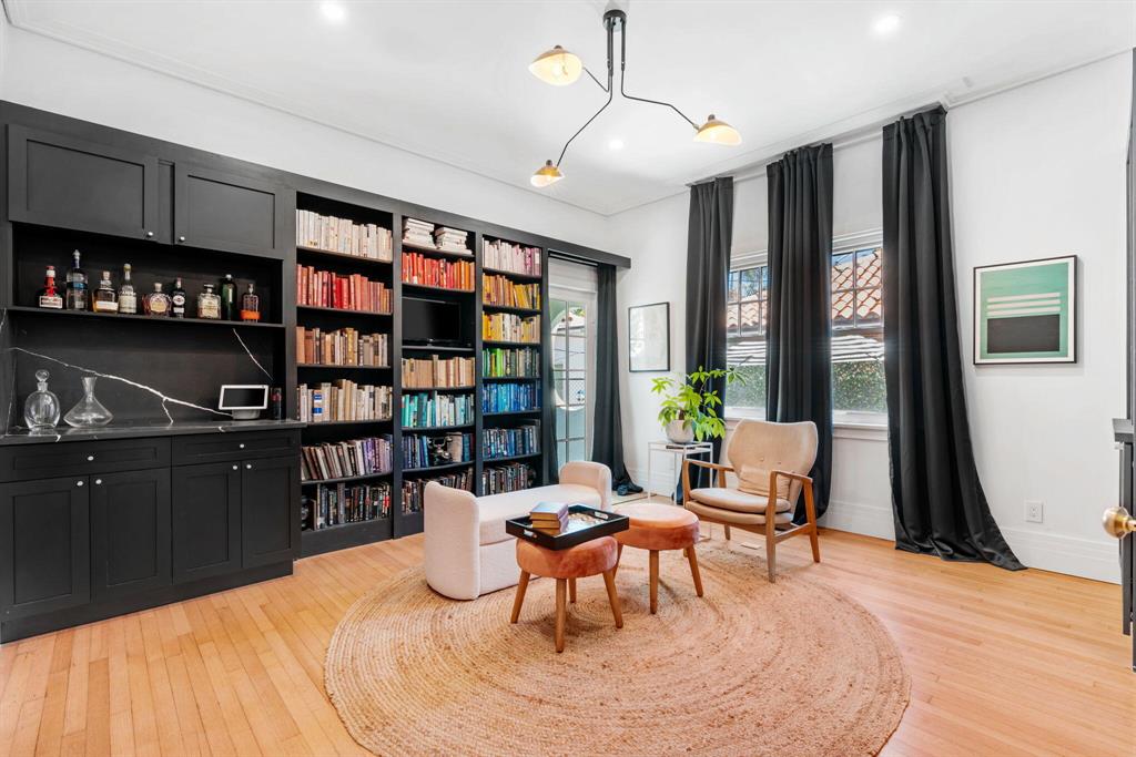 BRELSFORD PARK - Residential