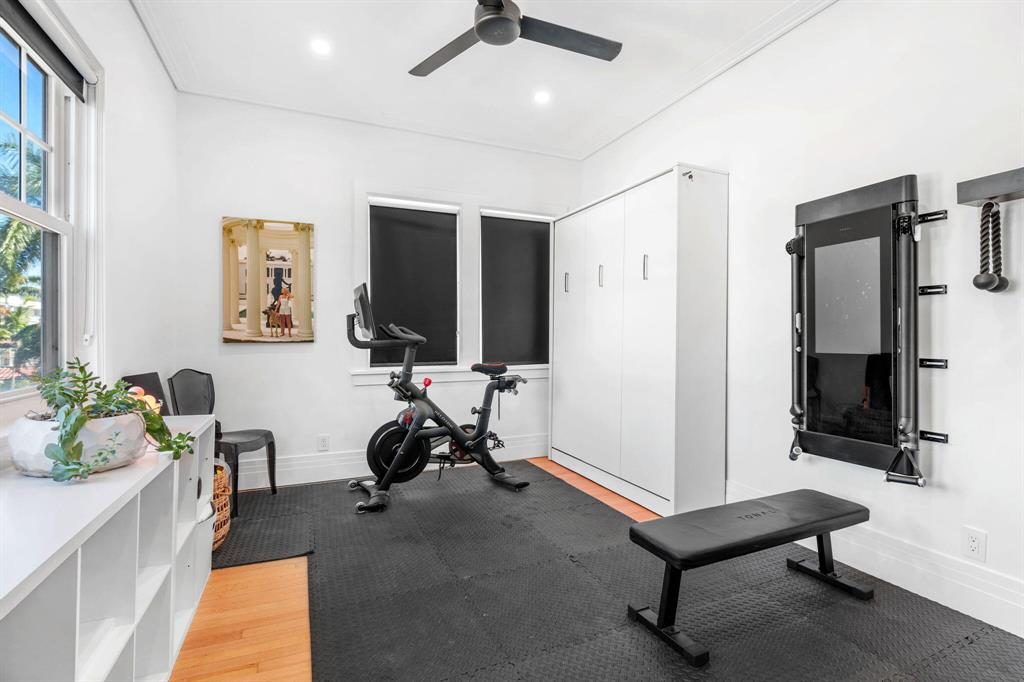 BRELSFORD PARK - Residential