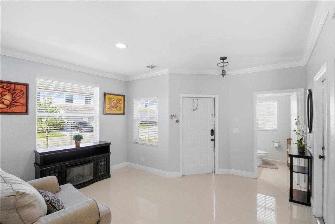 Sterling Place-Pembroke S - Residential