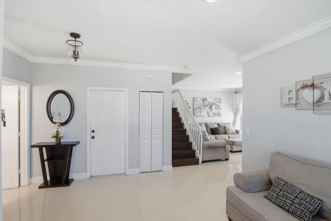 Sterling Place-Pembroke S - Residential