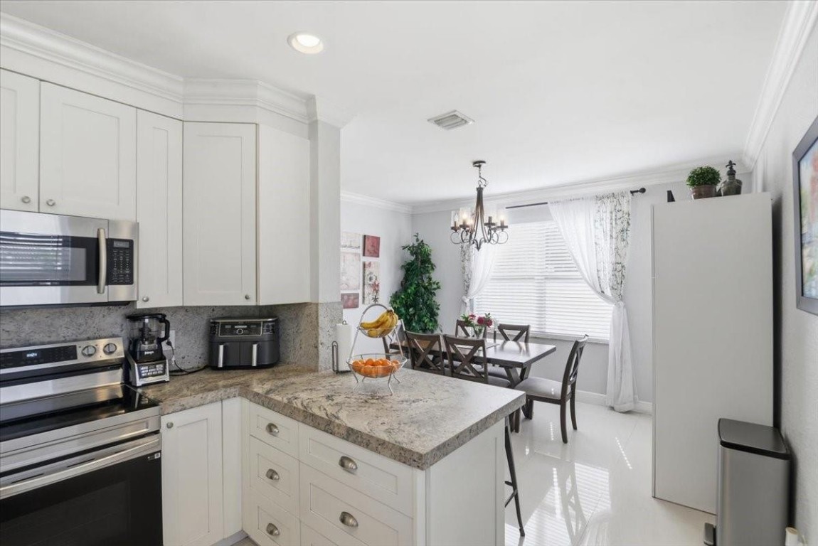 Sterling Place-Pembroke S - Residential