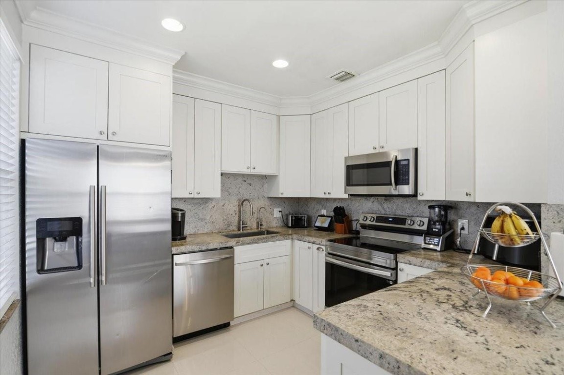 Sterling Place-Pembroke S - Residential