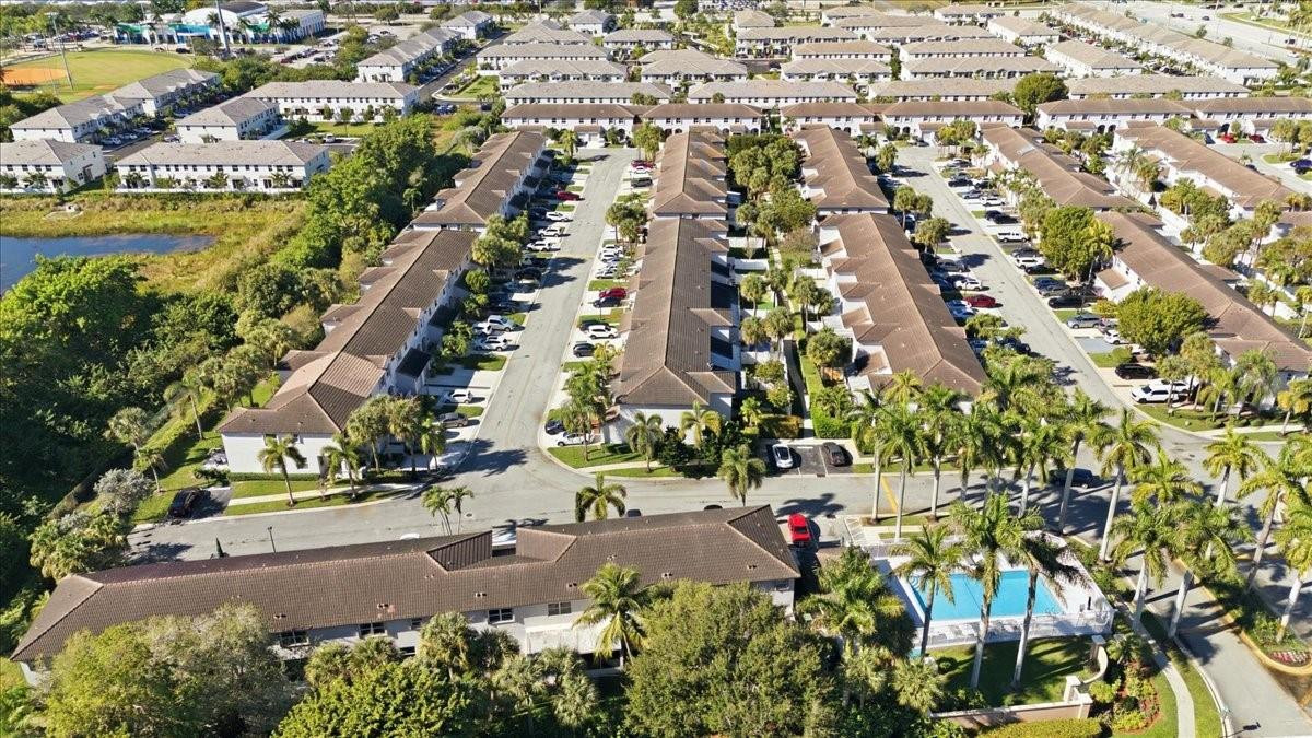 Sterling Place-Pembroke S - Residential