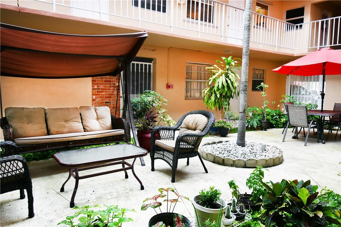 Dewey Condo - Residential