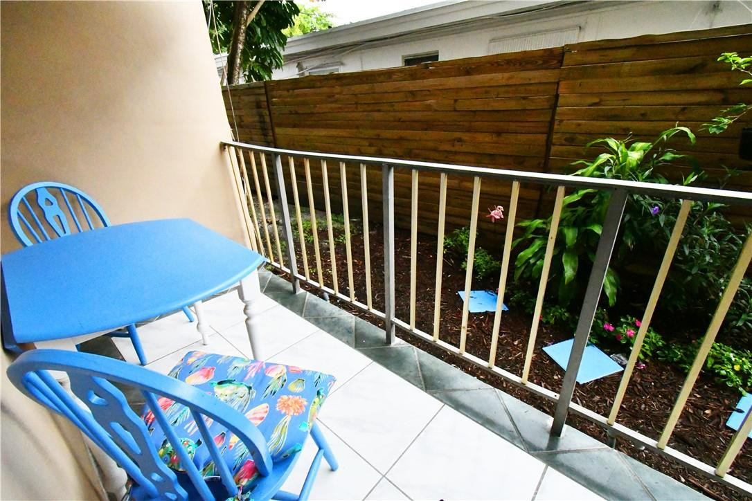 Dewey Condo - Residential