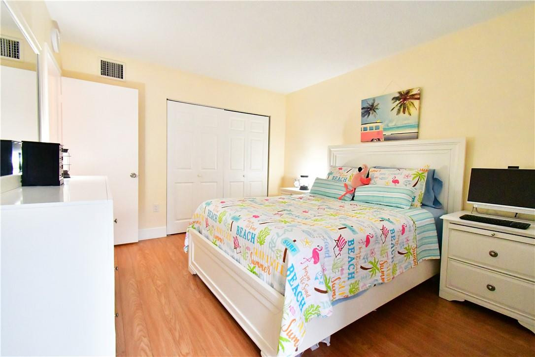 Dewey Condo - Residential