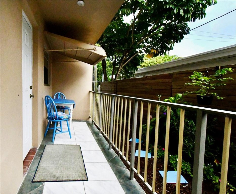 Dewey Condo - Residential