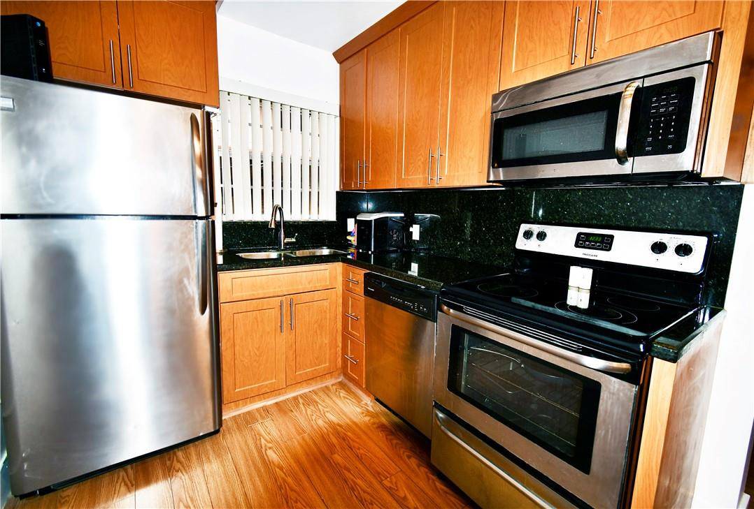 Dewey Condo - Residential