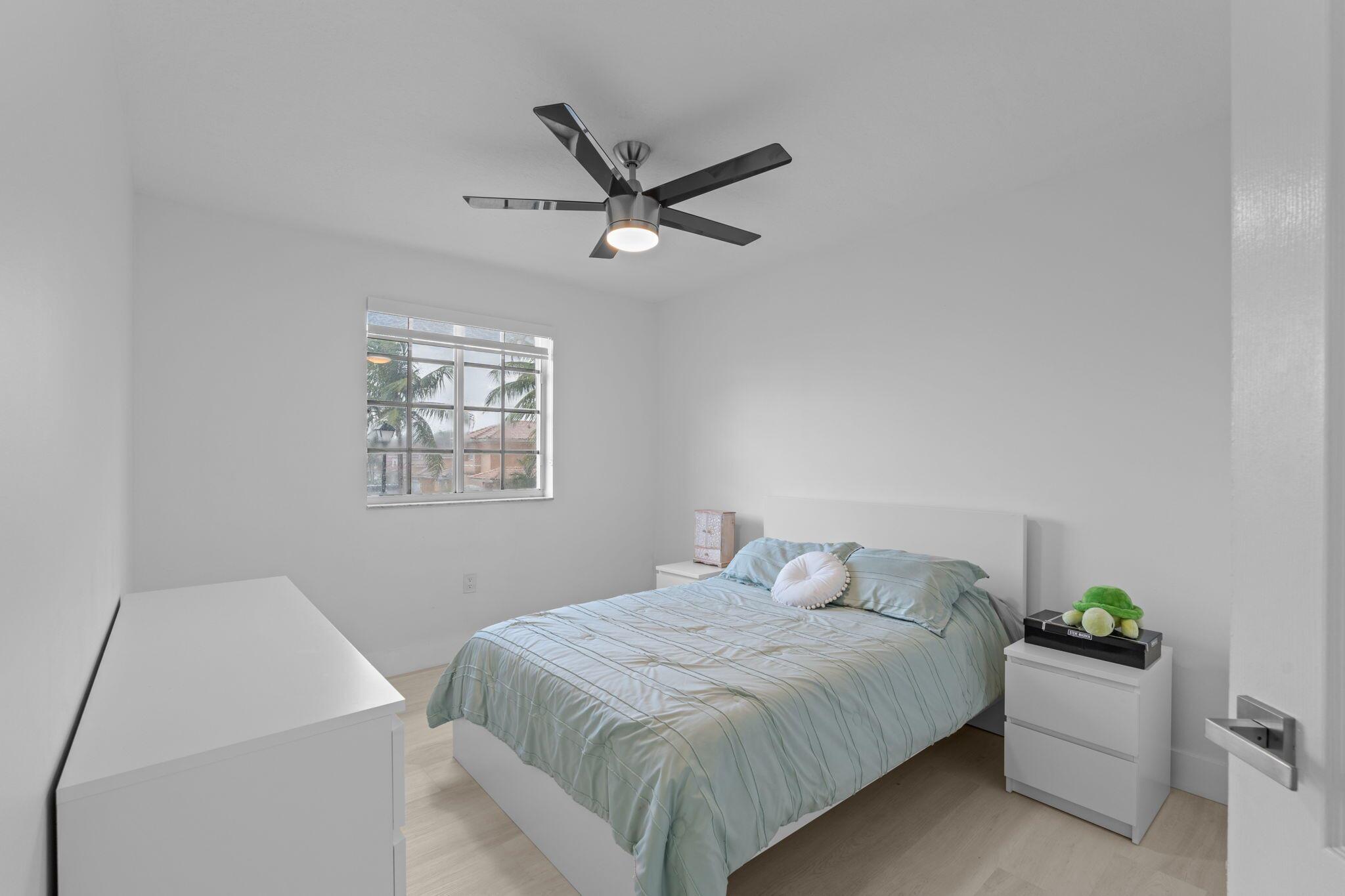 FOREST LAKES ESTATES SEC - Residential