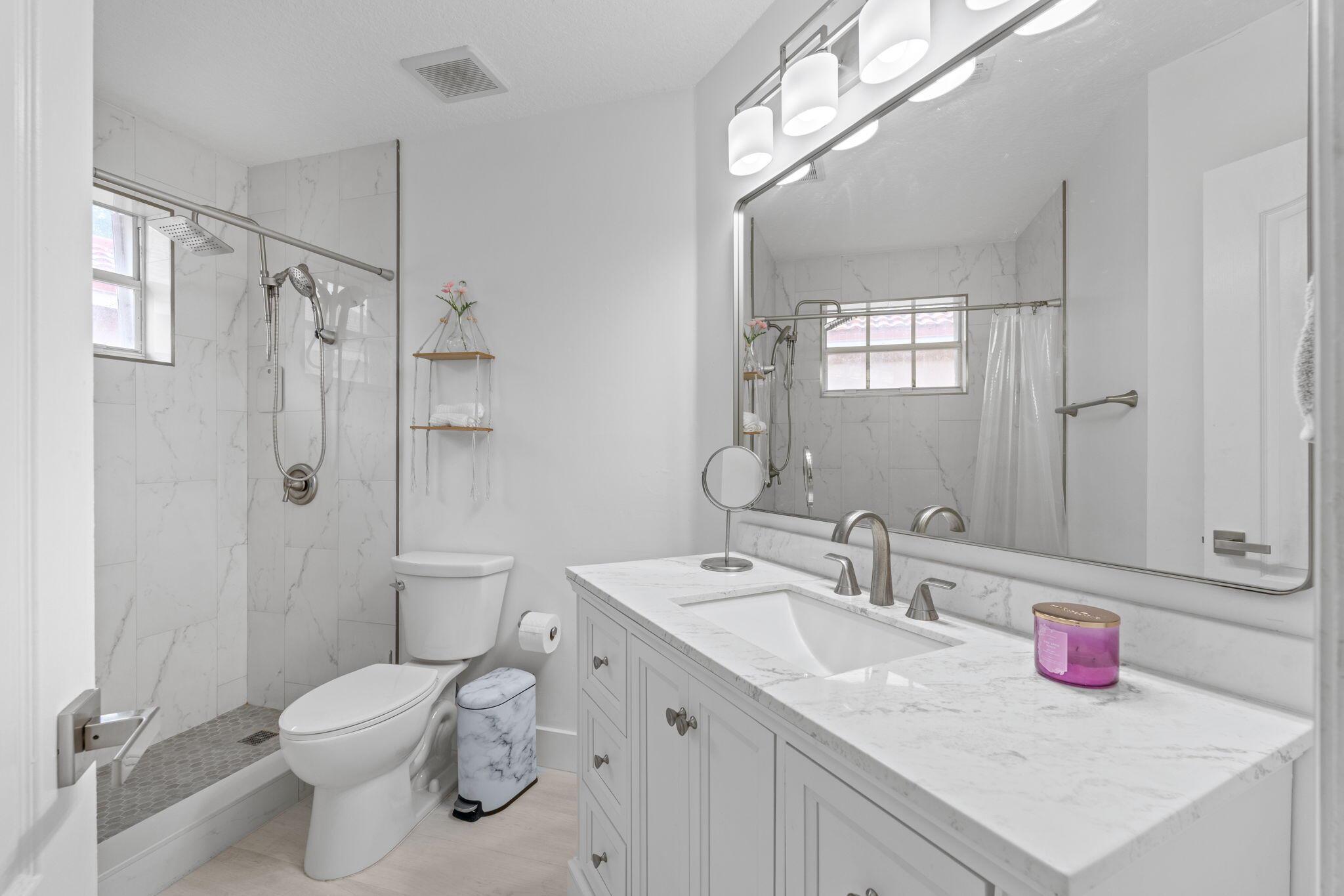 FOREST LAKES ESTATES SEC - Residential