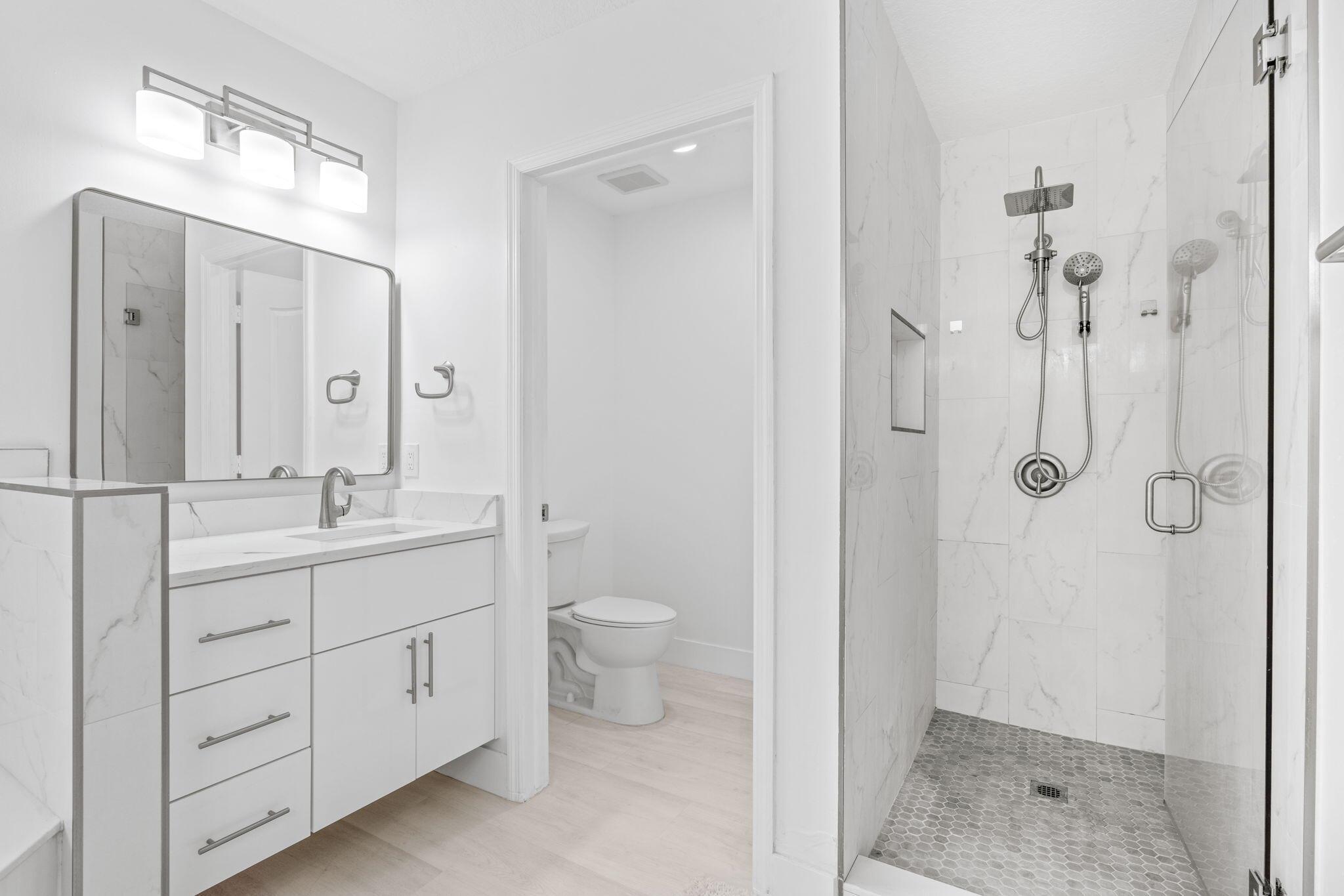 FOREST LAKES ESTATES SEC - Residential