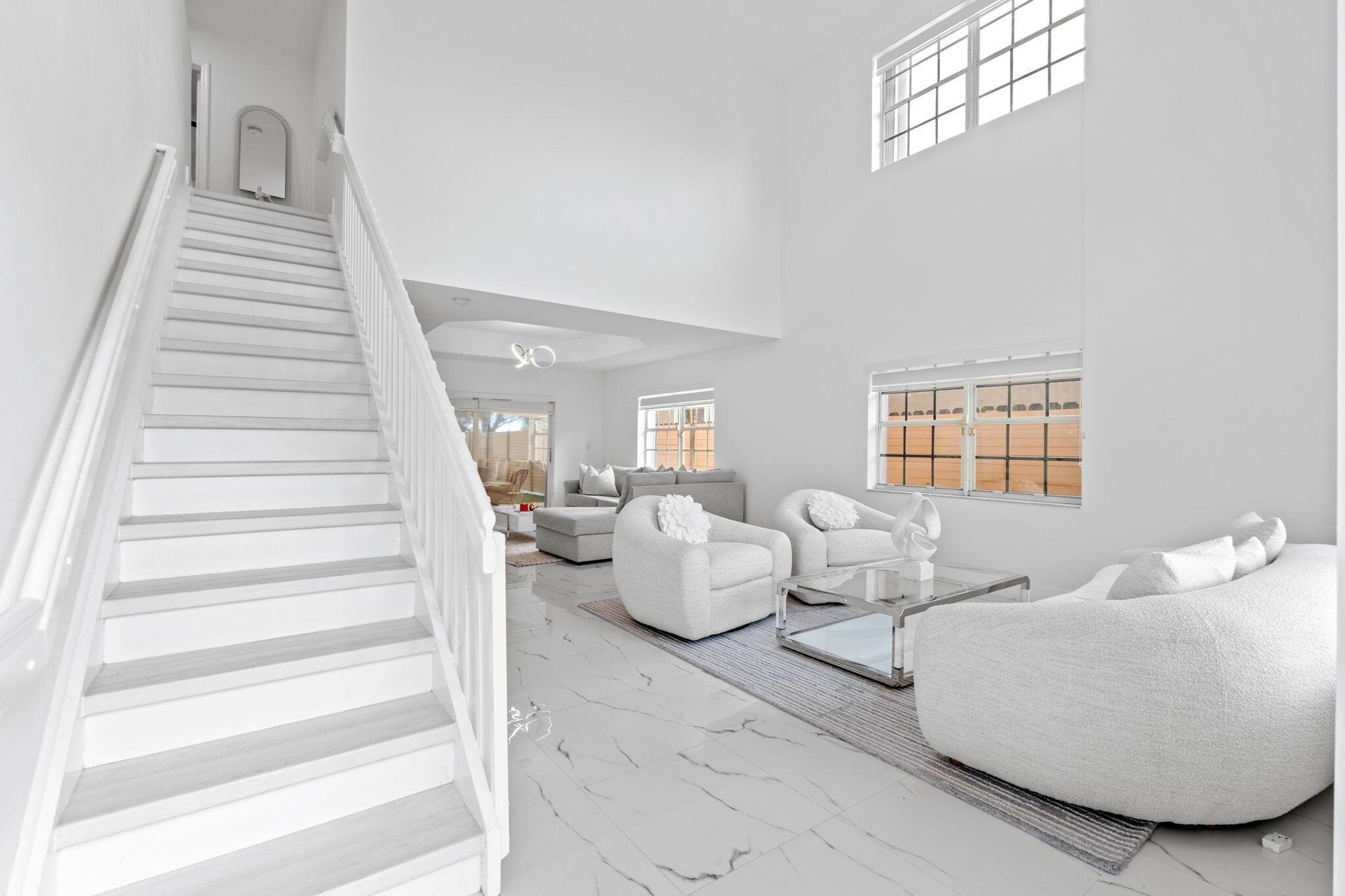 FOREST LAKES ESTATES SEC - Residential