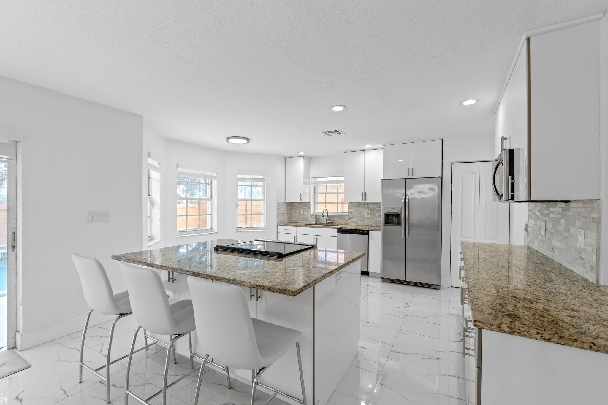 FOREST LAKES ESTATES SEC - Residential