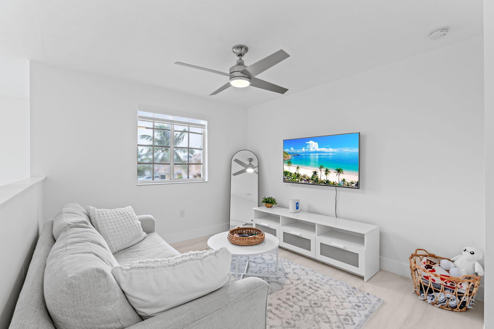 FOREST LAKES ESTATES SEC - Residential