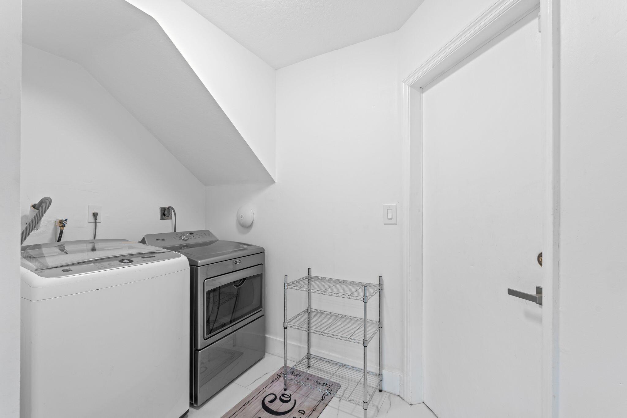 FOREST LAKES ESTATES SEC - Residential