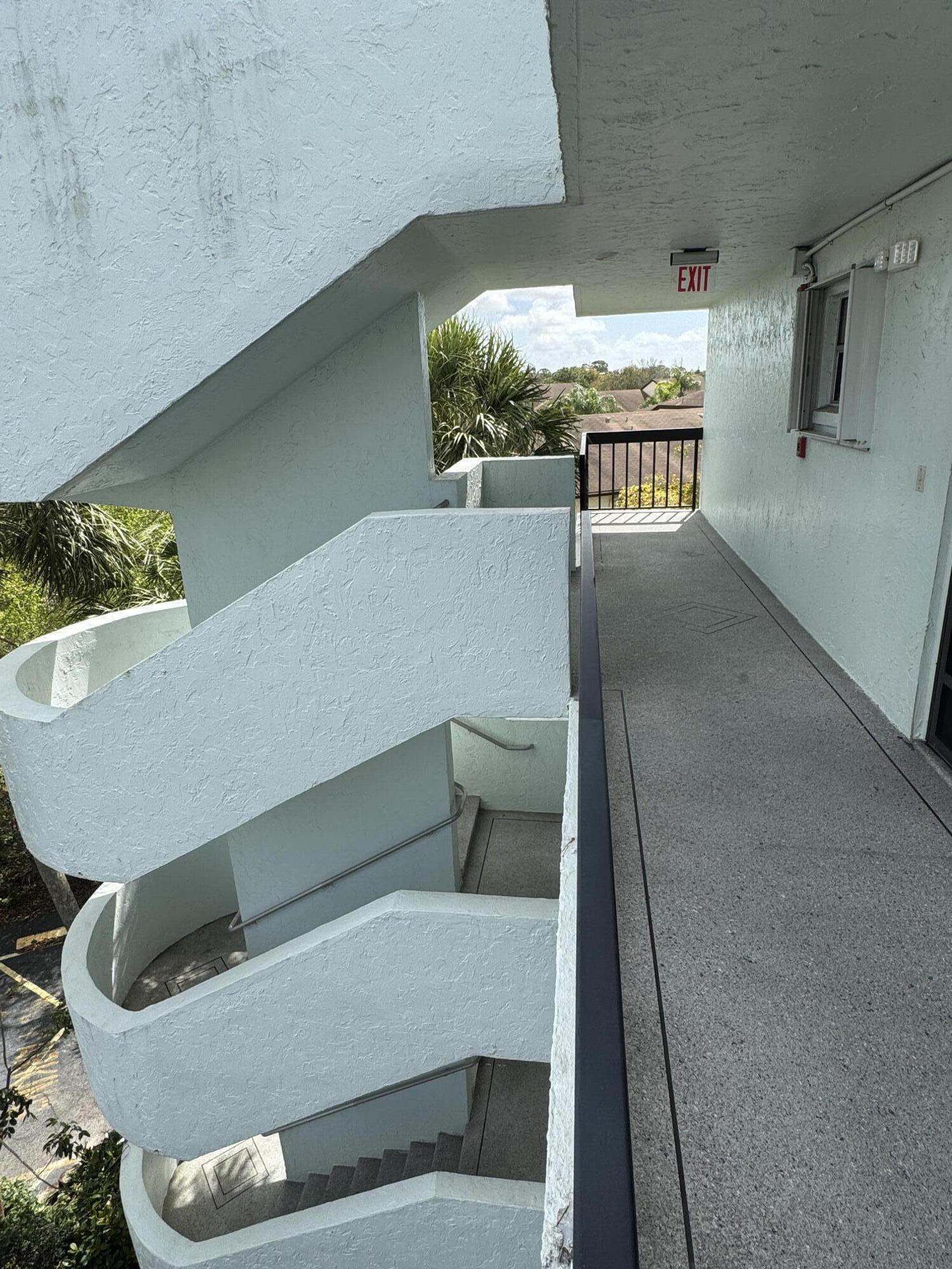 HAMLET AT POINCIANA CONDO - Residential