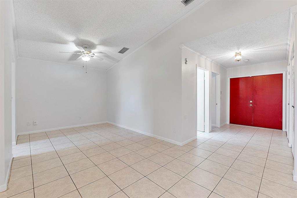 BOYNTON LAKES 2 - Residential