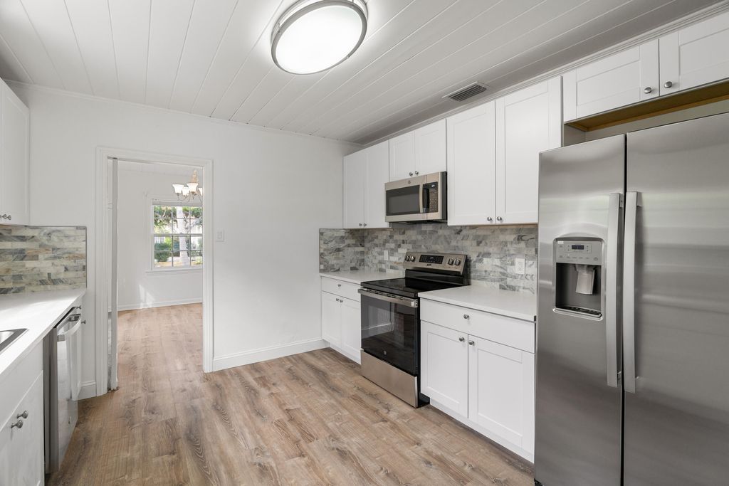 Photo of 306 34th Street, West Palm Beach, FL 33407 (MLS # B26009737)