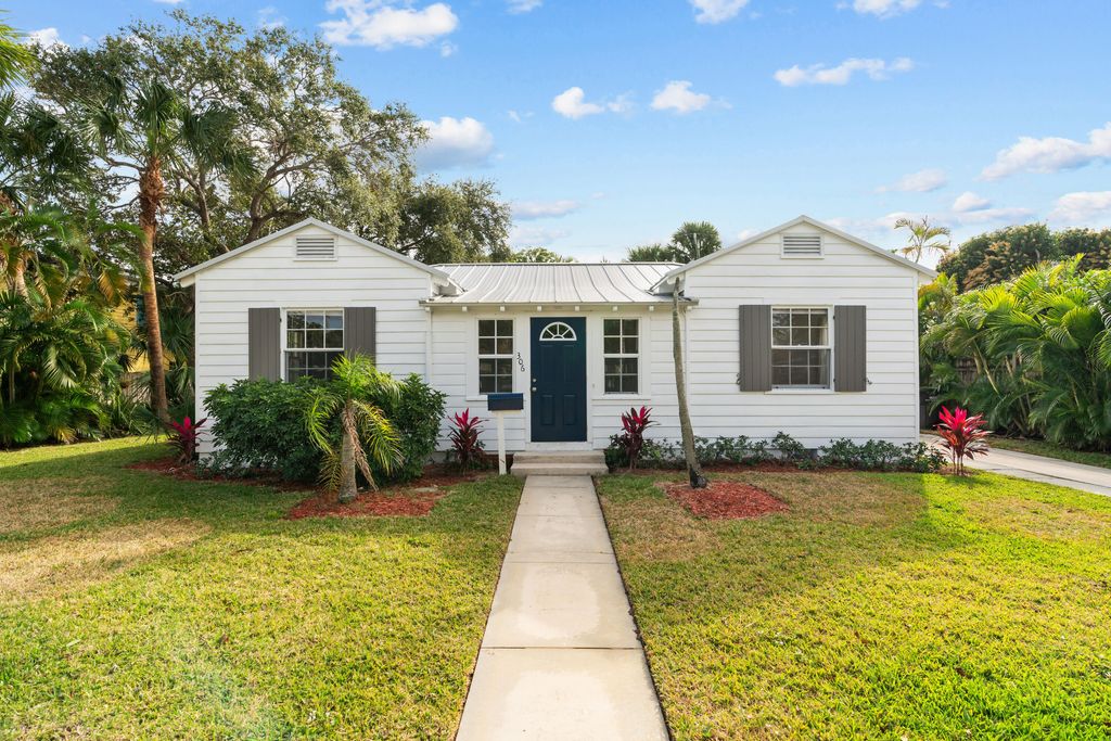 Photo of 306 34th Street, West Palm Beach, FL 33407 (MLS # B26009737)