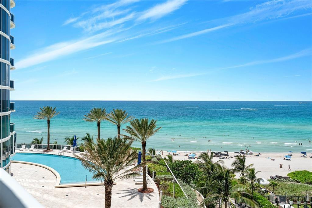 OCEAN FOUR CONDO - Residential Lease